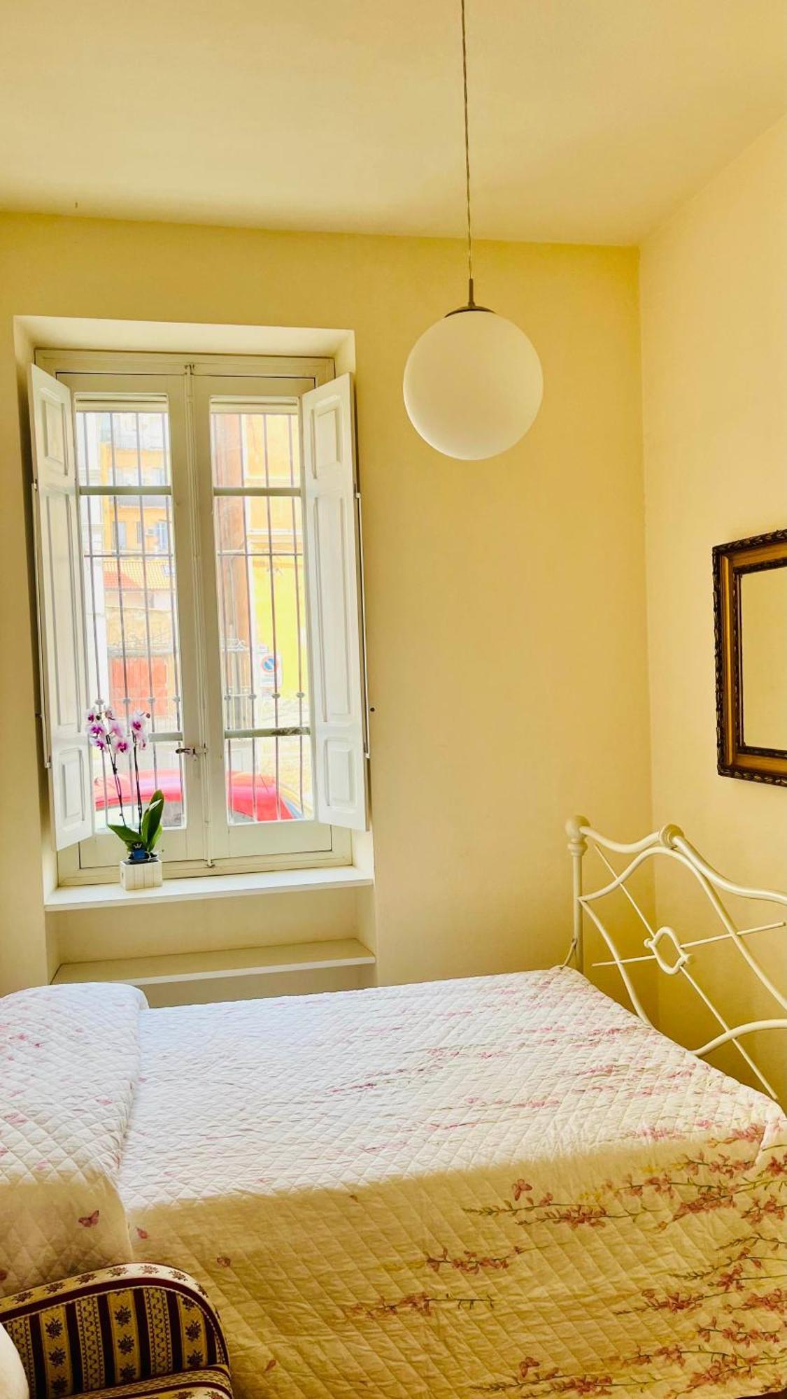 Lily Ca Apartment Каляри Екстериор снимка