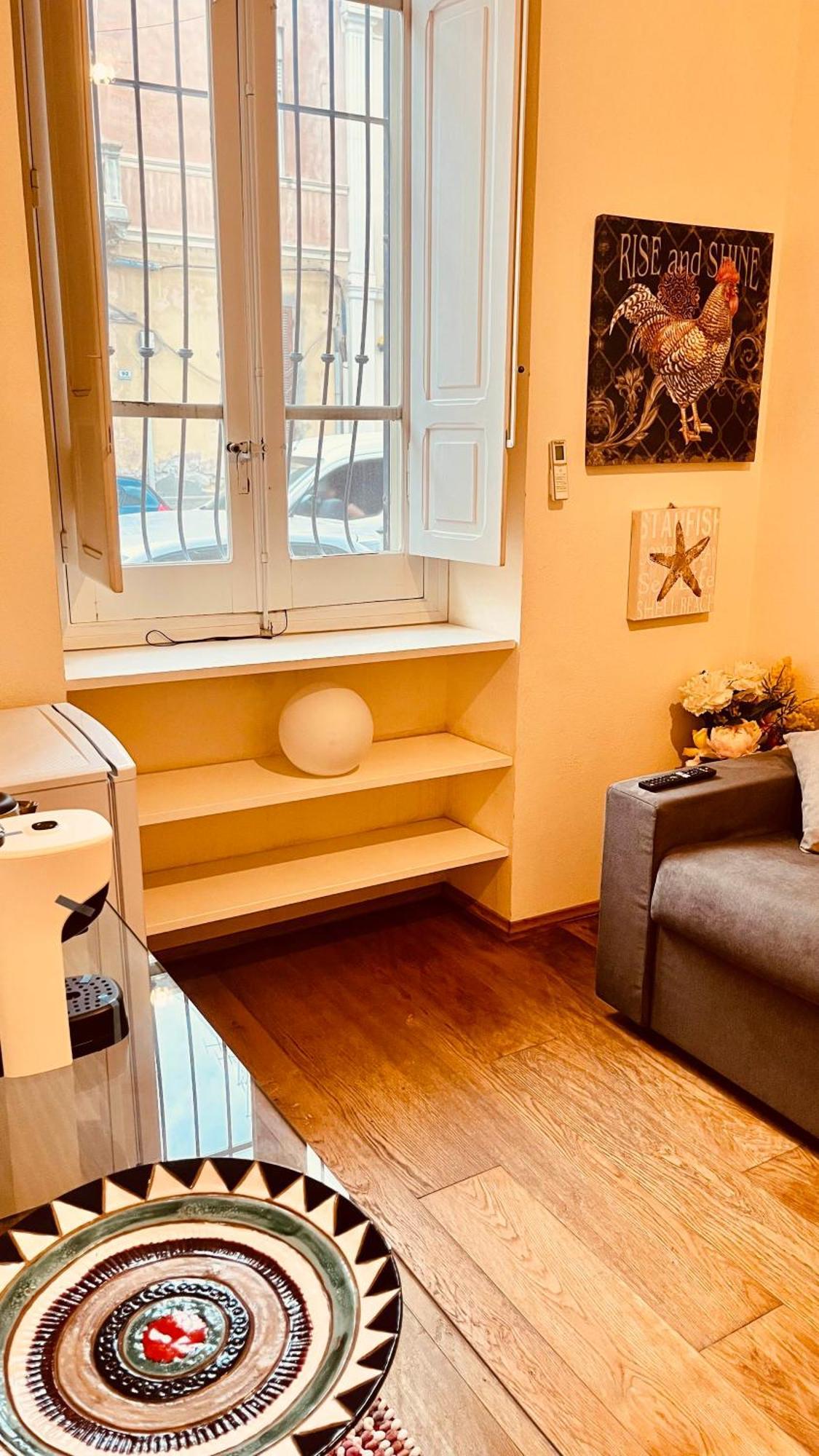 Lily Ca Apartment Каляри Екстериор снимка